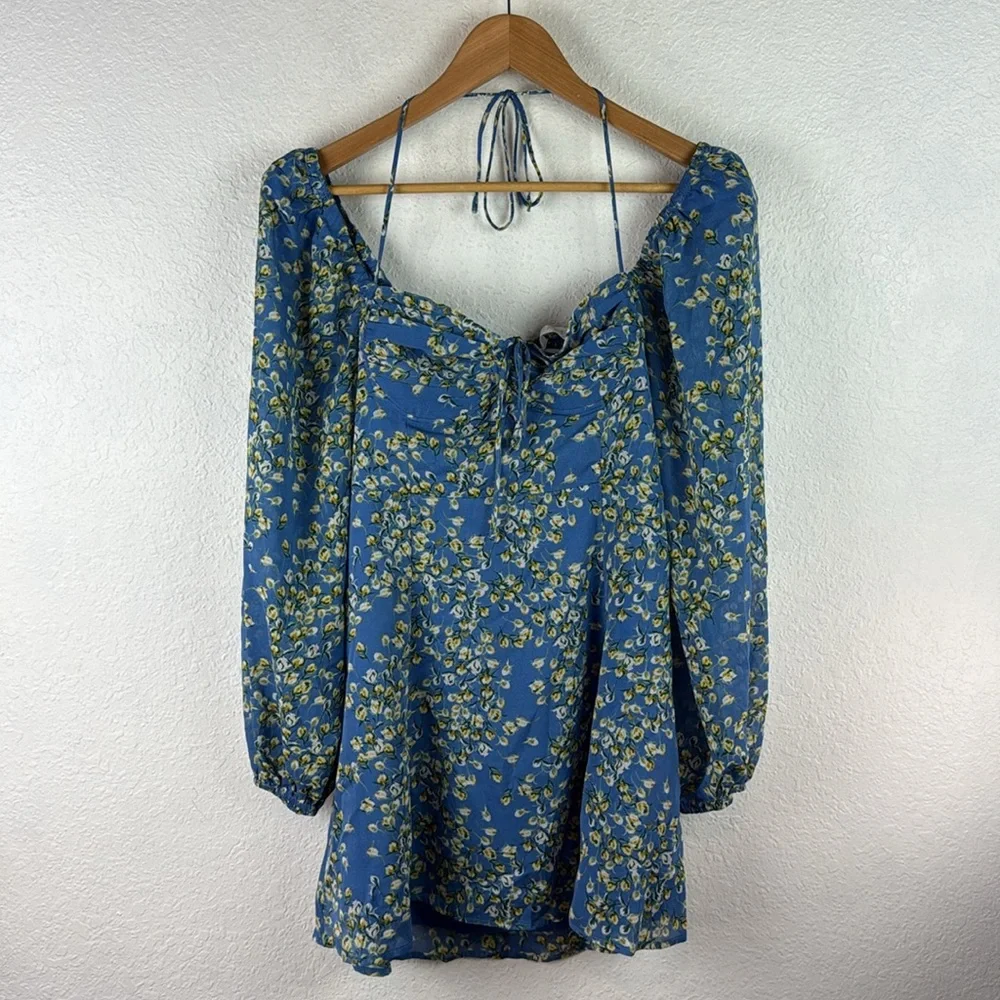New nwt ASTR The Label Vivian Floral Smocked Minidress medium - Picture 6 of 8